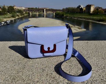 Buroni Borse di Marca Donna Uomo in centro di Pavia Instagram Buroni Pavia Corso Cavour Borse Valigie Pelletteria Piccola Portachiavi Idea Regalo